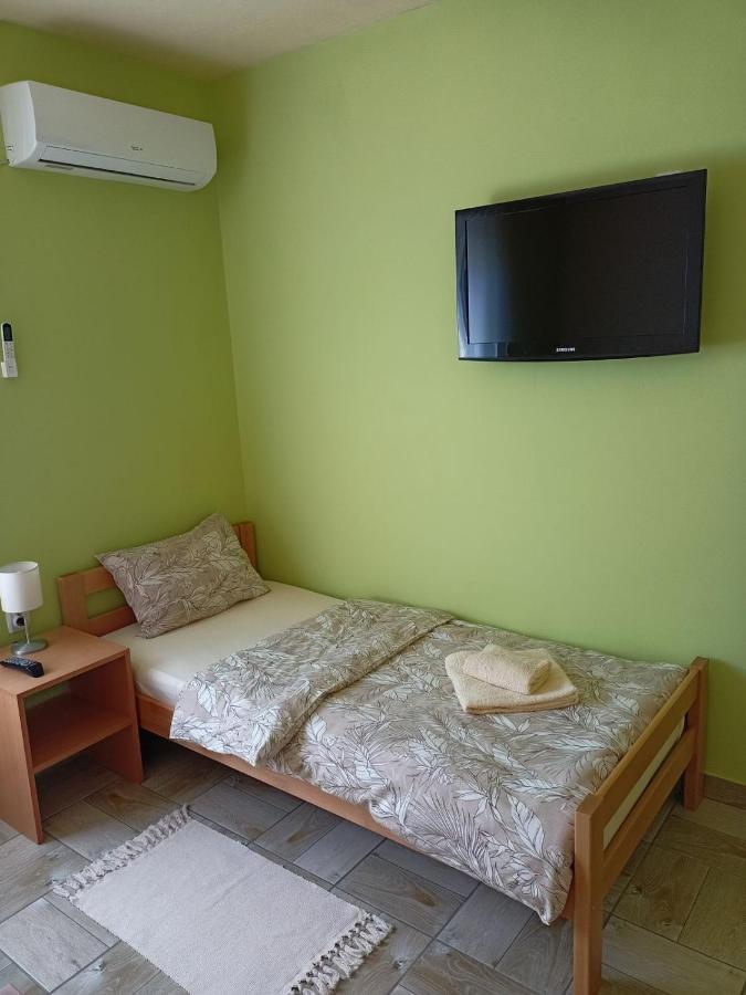 Apartman Fiva Pacir Exterior foto